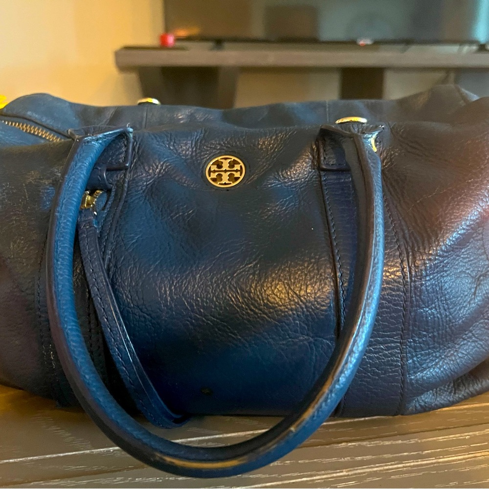 Authentic Colbolt Blue Tory Burch Designer Handbag.